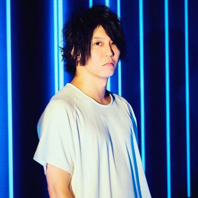 UNISON SQUARE GARDENベース。作詞作曲・楽曲提供。 THE KEBABS/Q-MHz/アニソン派!project/DIALOGUE+総合プロデューサー/多次元制御機構よだかサポートベース 主に業務的なinfo。インスタはもうちょいゆるく。