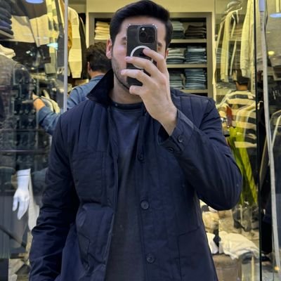 هوَ العـراقُ سـَلـيـلُ المَجدِ والحَسَبِ هوَ الـذي كلُّ مَن فـيهِ حـَفـيدُ نـَبي كأنـَما كـبـريــاءُ الأرض أجمَعـِهـا تـُنـْمَى إلـيهِ فـَما فـيها سـِواهُ 🇮🇶