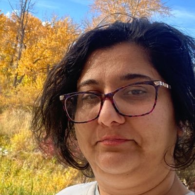 once and future writer ✍️ “i live in canada now”