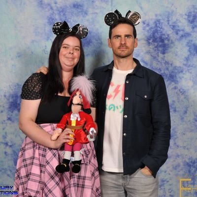 Sassy convention goer.
Nerdy musical bookworm who plays video games and occasionally lights pantomimes.
Never give up on what you want to achieve.
