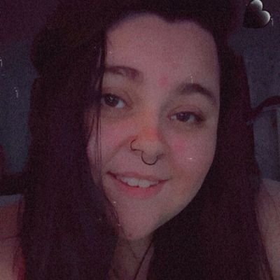 tøp, swiftie, avid book reader, a fiancée, Film Degree, Business Degree & Marketing Degree.
28. FL, but from OH. ☀️