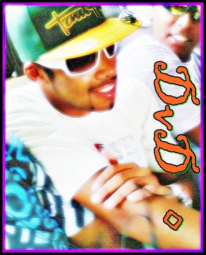 Sou como café: Negro, Gostoso, Quente e Forte.     .