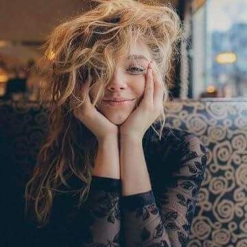كم هو جميل أن يعود للإنسان الضائع بين طرقات الأوطان شعور الوطن الحقيقي سوريا وطني 💚