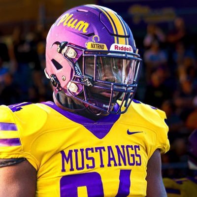 Plum High School C/O 27’ DE/TE* 6’4”* 240* 3.0 GPA* 📲412-804-8292.