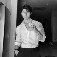 ๐๐๐ฅ๐๐ญ๐๐ง (@iauthitam) 's Twitter Profile