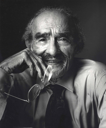 PoetaNacionalDo's profile picture. Si alguien quiere saber cuál es mi patria no la busque, no pregunte por ella. Siga el rastro goteante por el mapa y su efigie de patas imperfectas.