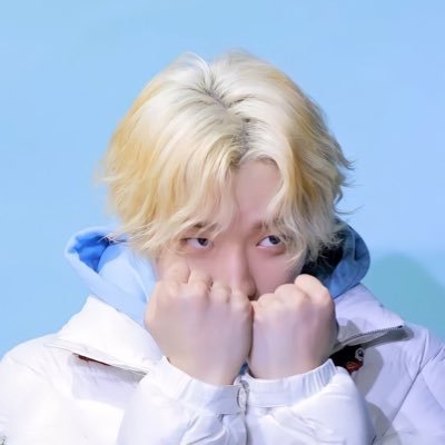 SWEEXTCHAOS's profile picture. mentally unstable era but can survive because cho seungyoun💗