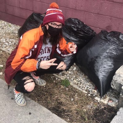 k_small98's profile picture. VT alum •🎷• they/them • forever in my folklore era 🌿 • live music enjoyer ☁️✨🖤