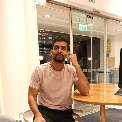 codecafe_manish's profile picture. 