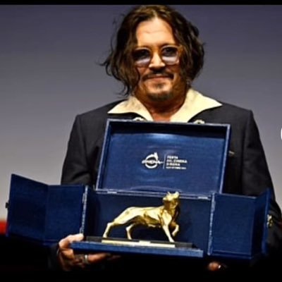 cjohnnydepp85's profile picture. occasionally thespian