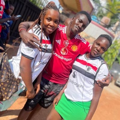 Wonderful Cake 🤩🎂🇺🇬 Entrepreneur (0785050894), Proudly 🥰 Ugandan, Strong @ManUtd Fan ⚽, Social Media Influencer #SDG4 #InspireHer #GirlsTakeAction #KCCAFC.