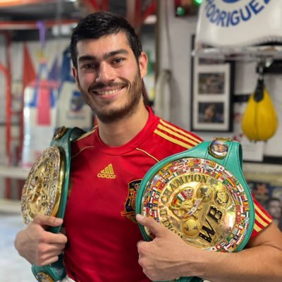 Entrenador de boxeo, cutman y competidor amateur del #TeamDetroit