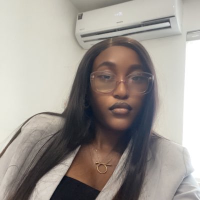 iamRose_rolex's profile picture. Here for the memes 🫥🫥