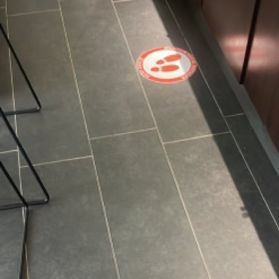 EssieOgol's profile picture. 