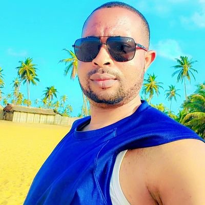 Douglaszee's profile picture. Transparency