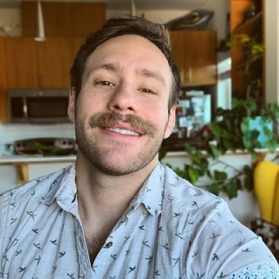 Hey John here proudly to be 🏳️🌈 just tranna find the best partner of my life hoping the rest of my life turn up well with him 💍🌹💞🇱🇷