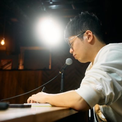 芸人300組のネタ作家/キングオブコント2009年.2011準決勝進出/フワちゃんの元相方/本を4冊出版/TikTokフォロワー36000/講演家/講演をご要望の方はメールにてお問い合わせください📩shibayama.staff@gmail.com
