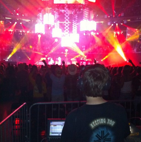 AaronSwetland's profile picture. Lighting Guy