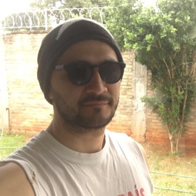 Psicólogo clínico 🕎 /De Macondo-Chaco/ Café, luego existo.