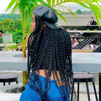 LovethOjak78639's profile picture. I’m into skincare and lipcare therapy 😊