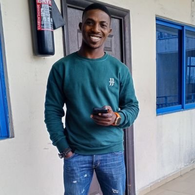 UI/UX Designer | Data Analyst | Educationist | Aircraft Mechanic | FC24 Champion