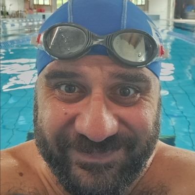 L'uomo saggio pretende il massimo da se stesso, l'uomo negli ultimi tempi si è aspettato tutto dagli altri.