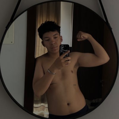 privrafxs's profile picture. a rodinha da conta @rafletee, tô aqui pra falar merda e putaria