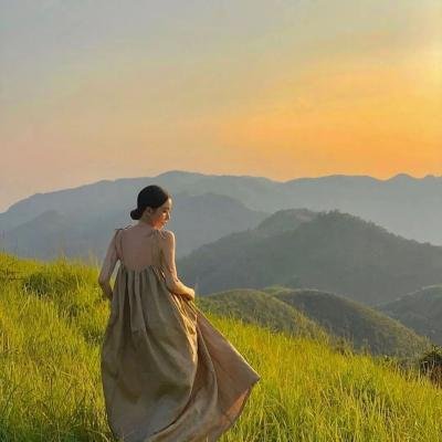 QiNeng82488's profile picture. 