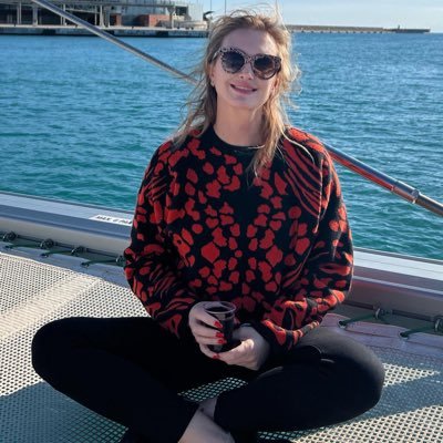 “Business strategist 📈 with a love for exploring global cultures 🌏 and lighting up each day with creativity.” Porn 🚫 Spam