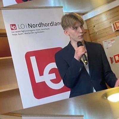 sigurd58266235's profile picture. Nestleiar AUF i Vestland❤️ Tottenham🤍 Brann❤️