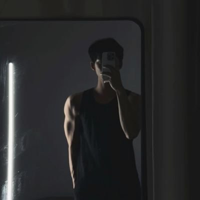 cho056560's profile picture. 主帳被封號了 5年的情慾按摩經驗 服務過百對夫妻 數千客戶 只想讓你們得到幸福☺️  情慾按摩  約會服務  抓鳳筋