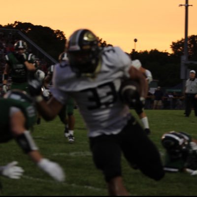 C/O 26 Football/Track| 2x All DKC HM RB/DE| Glenbard North, 📍IL | 6’0” 225 lbs |3.2GPA📚| #630-229-2908📞| head coach: 630-485-9043 | email: lwk3365@yahoo.com