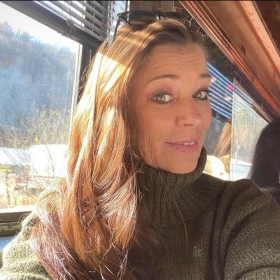 Wife, Mama, Gammie of 3 precious grands🇺🇸🙏🏼❤️🤍💙 Please NO DMs