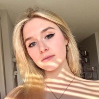 addison (@addisonaloian) 's Twitter Profile