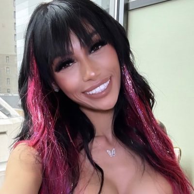ARIANA STARR ☆ Profile
