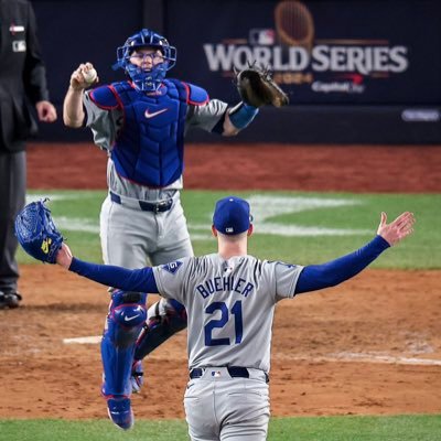 DanKalbacher's profile picture. Former Marine Musician turned Traffic Cop. LA Kings, Dodgers, Miami Dolphins, Celtics, Notre Dame, UCLA basketball, Hawaii Football