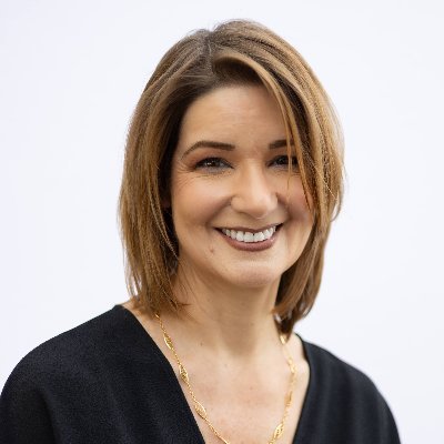 Secrétaire de section à Washington 🇺🇸 et Bureau Fédéral @FFE_PS. SN Français de l'étranger et francophonie @partisocialiste
