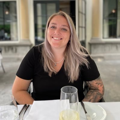 ToenDanielle's profile picture. 