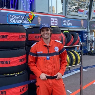 F1 Marshall 🦺🏁 • I wish they made a perfume that smelled like race day 🏎️💨 • #LaMision🧪 El Tercero 🏆 • 14-81-6