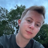Tom (@tom_a98) 's Twitter Profile