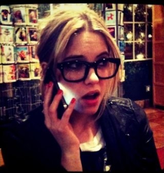 Bonjour, I'm Hanna. Single pringle