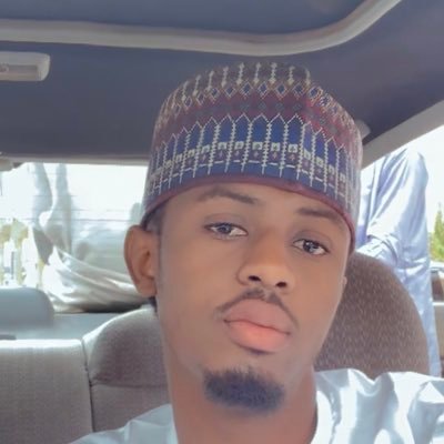 Politics and Humanity • Challenger • Good governance and development advocate . Davido & Liverpool YNWA 🔗📌