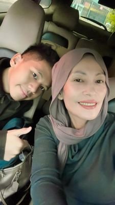 ikhsan65770's profile picture. 