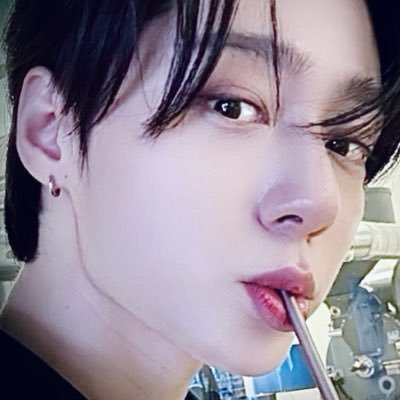 ᴱᴺᵀᴾ﹍투문 한국인 #원어스 합니당 #환웅 첫눈에 반함 韓国人トゥムン #HWANWOONG #ONEUS 여환웅 잘생겼다ㅏㅏㅏ
