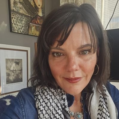 thismamaluvs's profile picture.