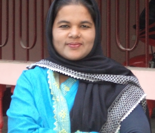 Professional Teacher but Blogging is passion, Web designing is fashion. Ex-Media partner at @Indilens