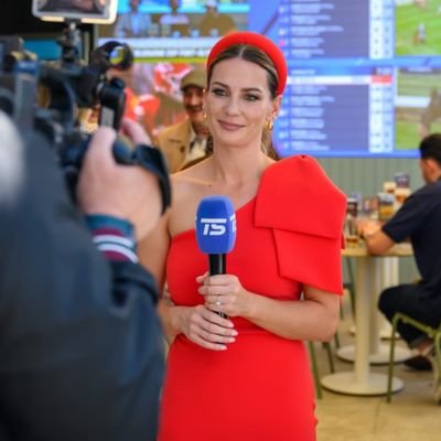 Presenter/Commentator on @TracksideNZ for @EntainGroup | Racing Enthusiast 🐎 | Coffee addiction ☕️|NRL fan..GO Panthers/Wahs |✌🏻all opinions are my own