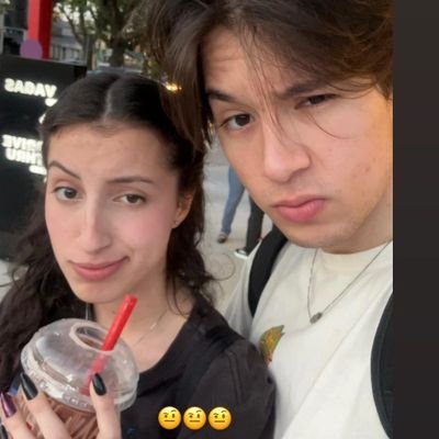 GustavoEVRS's profile picture. I 💗🍓🍓 ---  I 💘🌙🌙 ---- I💖🐧🐧