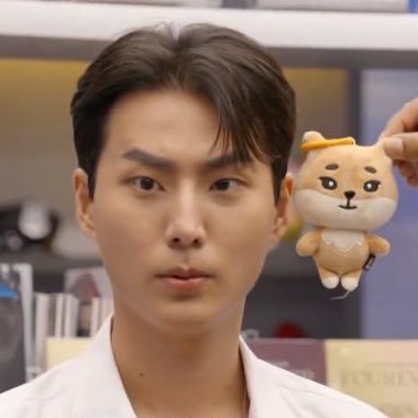 sundaynayz's profile picture. Everyday with Brian 🦊