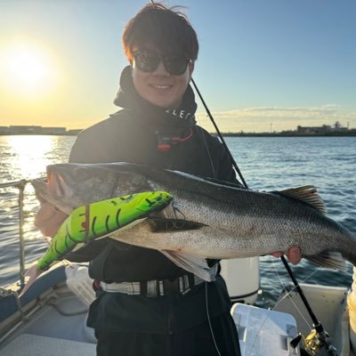 re4ndsmn's profile picture. 横浜、東京湾奥でルアーフィッシングしてます。